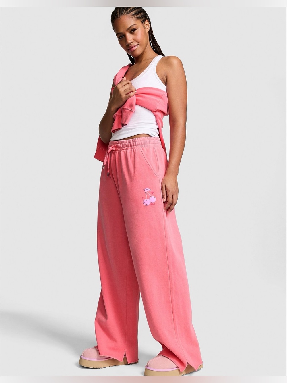 VS PINK Wide-Leg Split-Hem Sweatpants 🍒